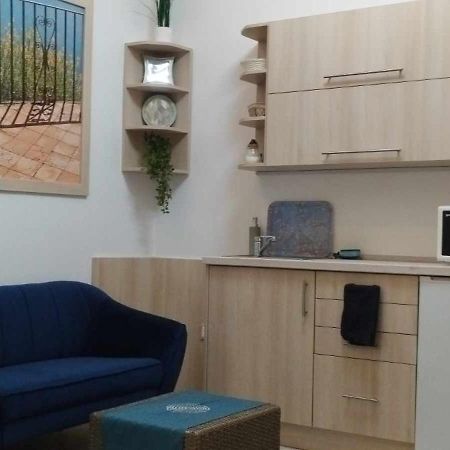 Diana Apartmanhaz Keszthely Exteriör bild