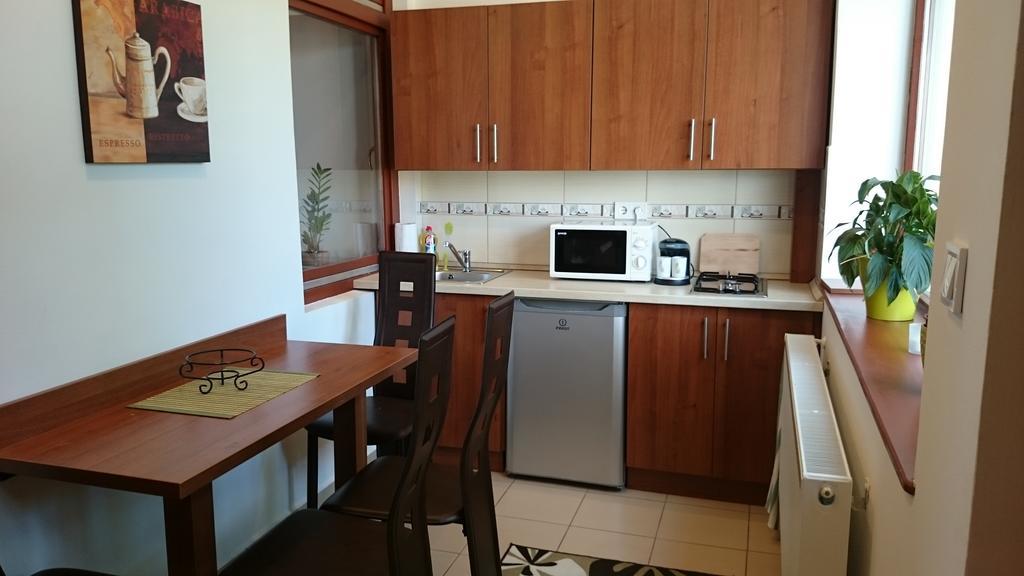Diana Apartmanhaz Keszthely Exteriör bild